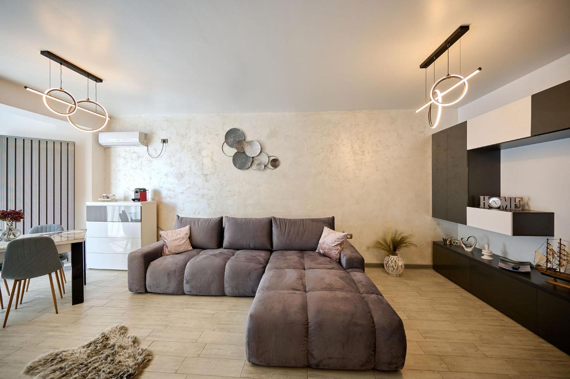 Maya Apartment- Spa N Pools Beach Resort Mamaia Buitenkant foto